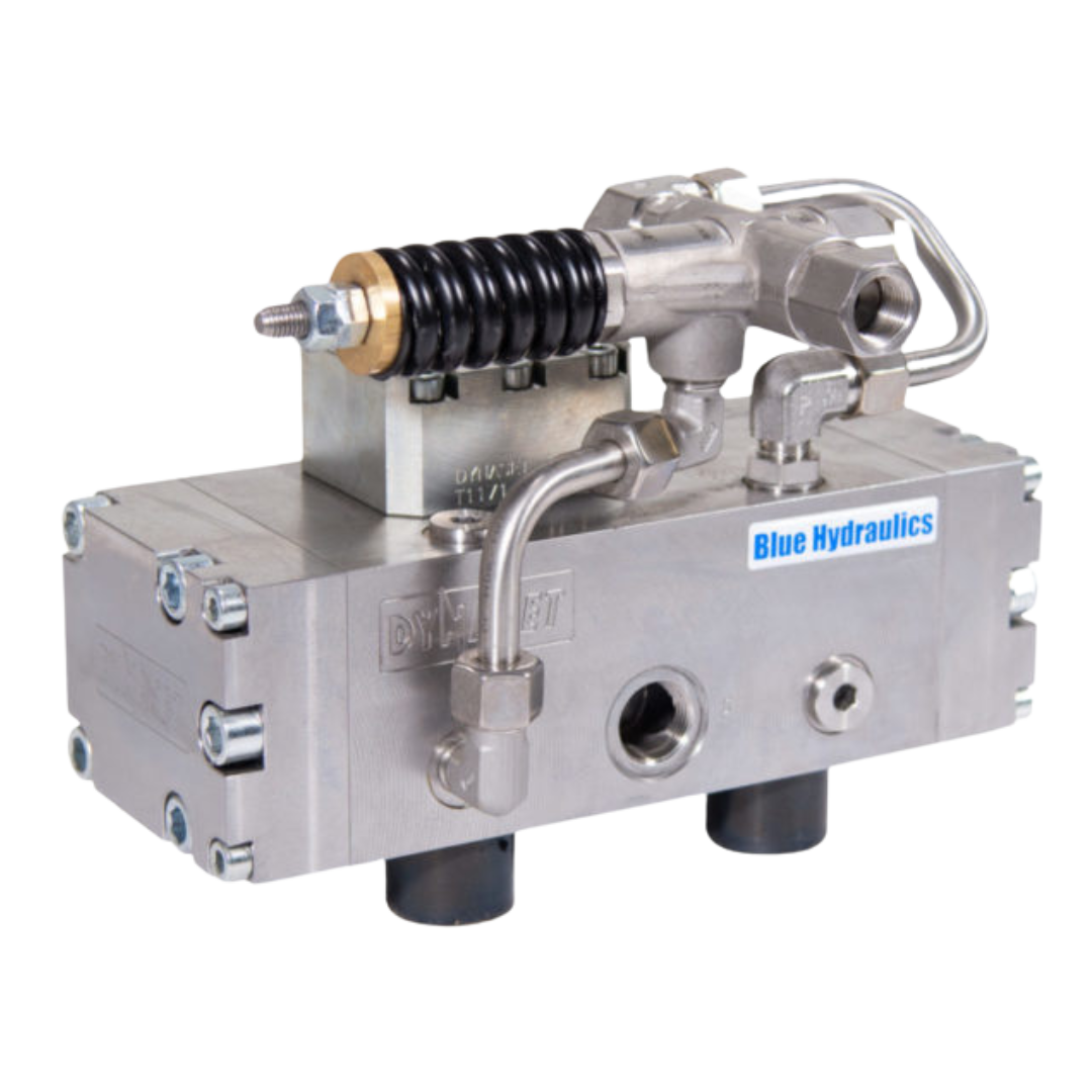 HPW 520 / 30 - 85 - PA : Dynaset Hydraulically Driven High Pressure Water Pump,  7.9 GPM at 7500psi Water Power Output, with Water pressure unloader valve