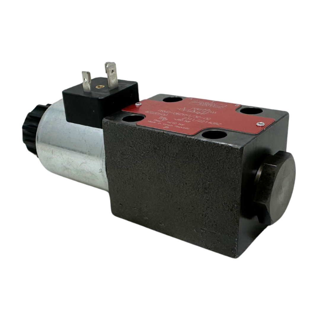 PRM2-062Z51/30-24E1K1 : Argo Hytos D03 Proportional Directional Valve, 7.9GPM Nominal Flow, 5100psi, 2P4W, 24VDC DIN Coils, All Ports Blocked, Coil Side A, No Onboard Electronics